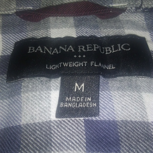 Banana Republic Casual Button Down - Picture 2 of 4
